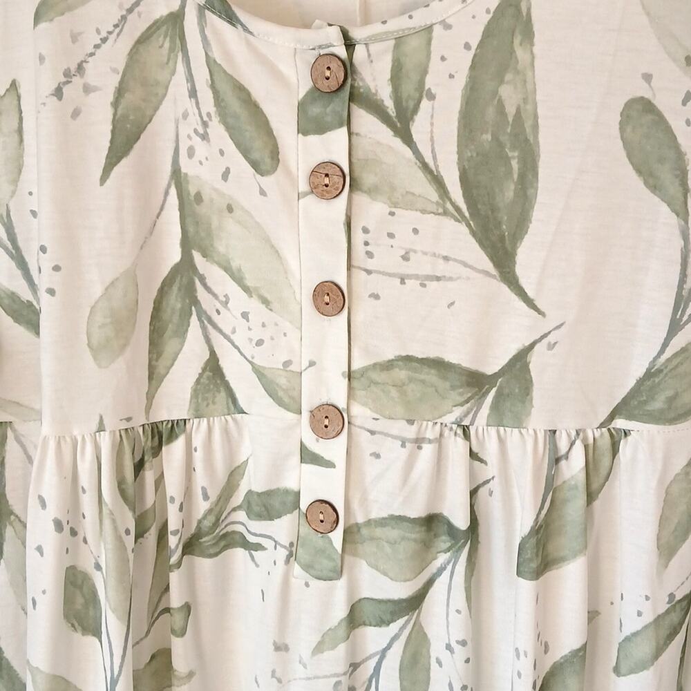 Unbranded Leaf Print Dress With Pockets Wood Button Accents - Picture 3 of 6